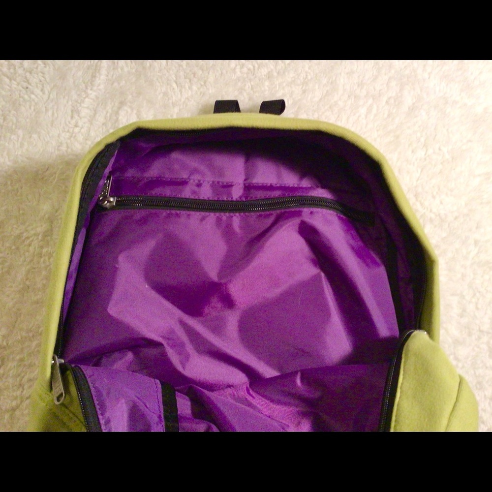Unisex lime green CHUMS backpack (15 x 18) - Picture 7 of 8